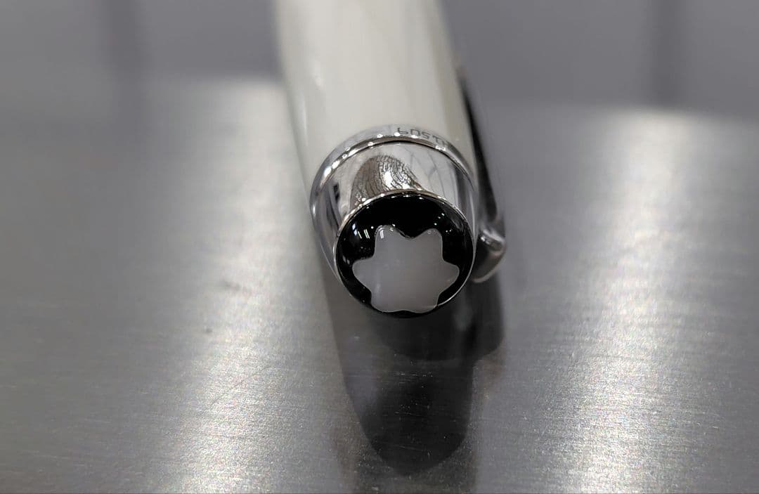 モンブラン　マイスターシュテュック トリビュート　万年筆　お値下げ不可