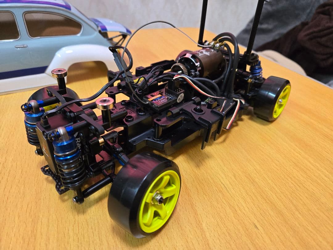 ミニドリ車　Tamiya M-05 RCカー ボディ付き メカ無し