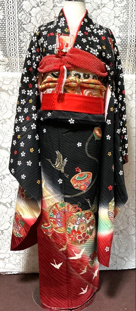 【中古】七五三女の子　四ツ身着物　長襦袢　作り帯　帯揚げ　帯締め　しごき　箱せこ