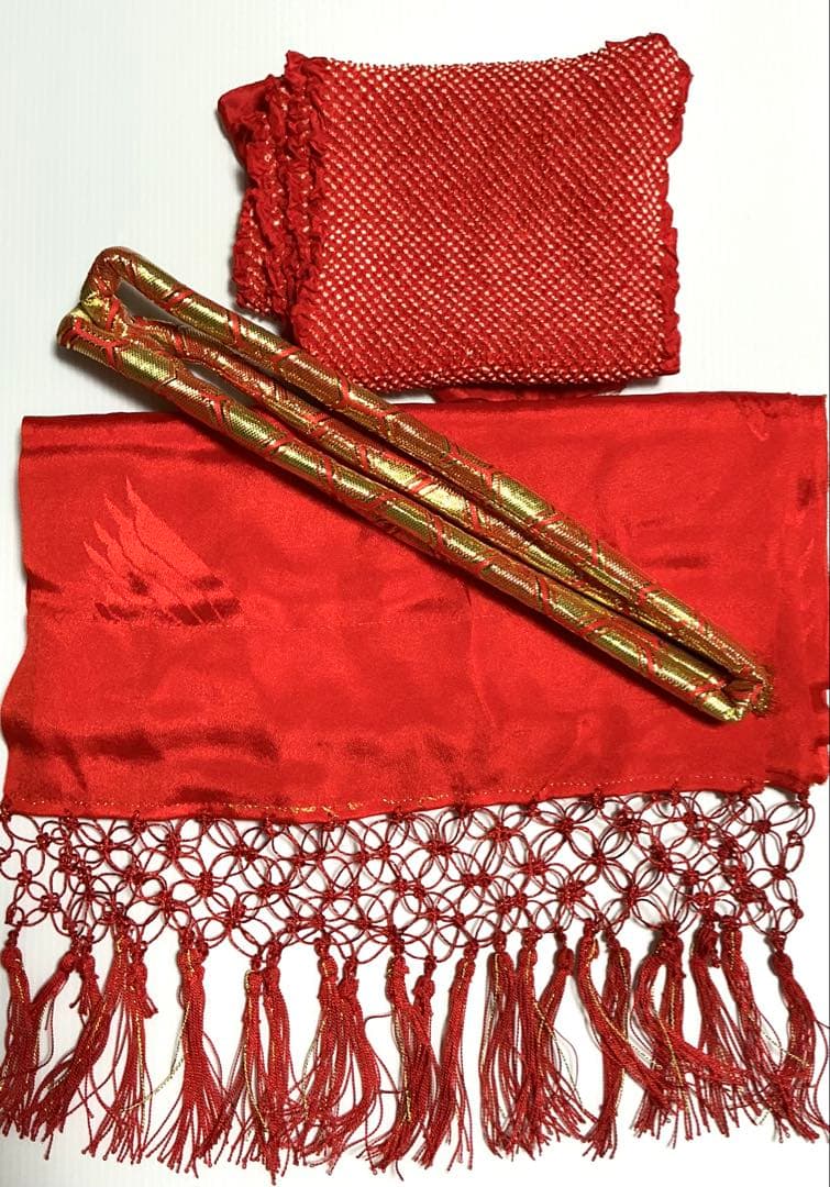 【中古】七五三女の子　四ツ身着物　長襦袢　作り帯　帯揚げ　帯締め　しごき　箱せこ