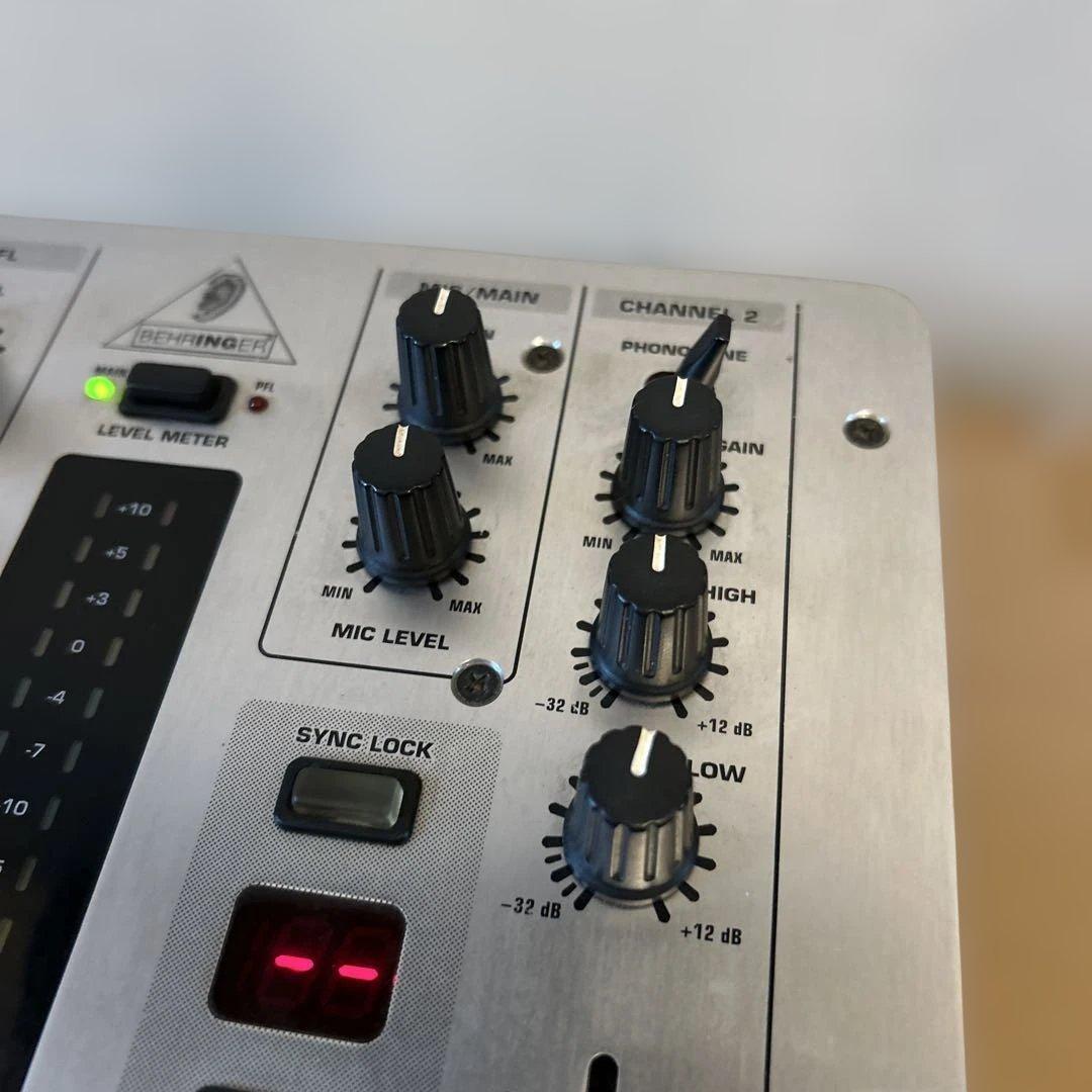 BEHRINGER ベリンガー DJミキサー VMX100 動作確認済み