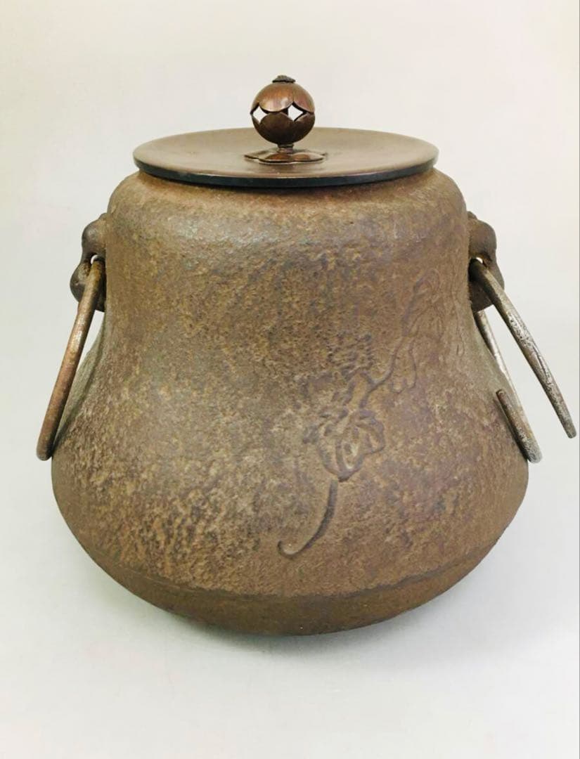 鉄製 瓢箪形 茶釜（耳環付）風炉釜／茶道具／骨董／アンティーク