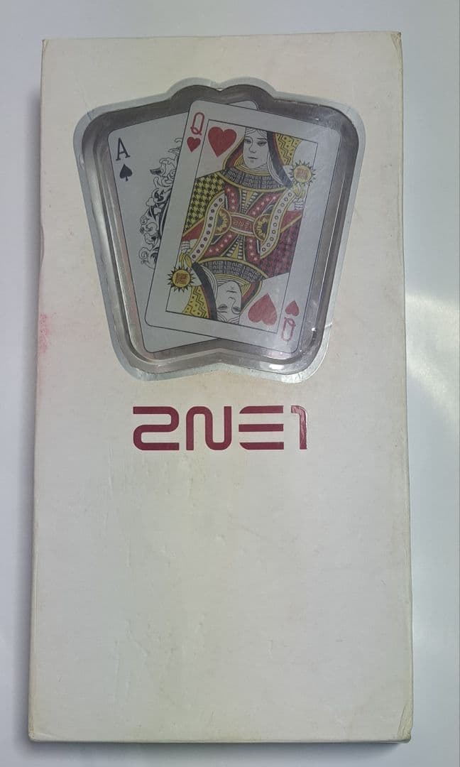 2NE1 初代ペンライト トランプ 箱付き 点灯確認済み