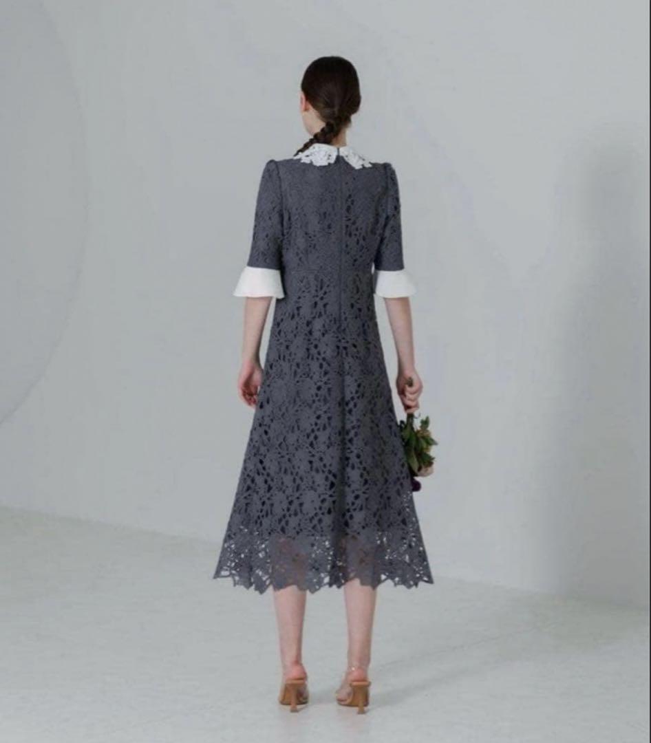 【Leja】花柄レースカラースパンコール刺繍Aラインフレアドレスワンピース