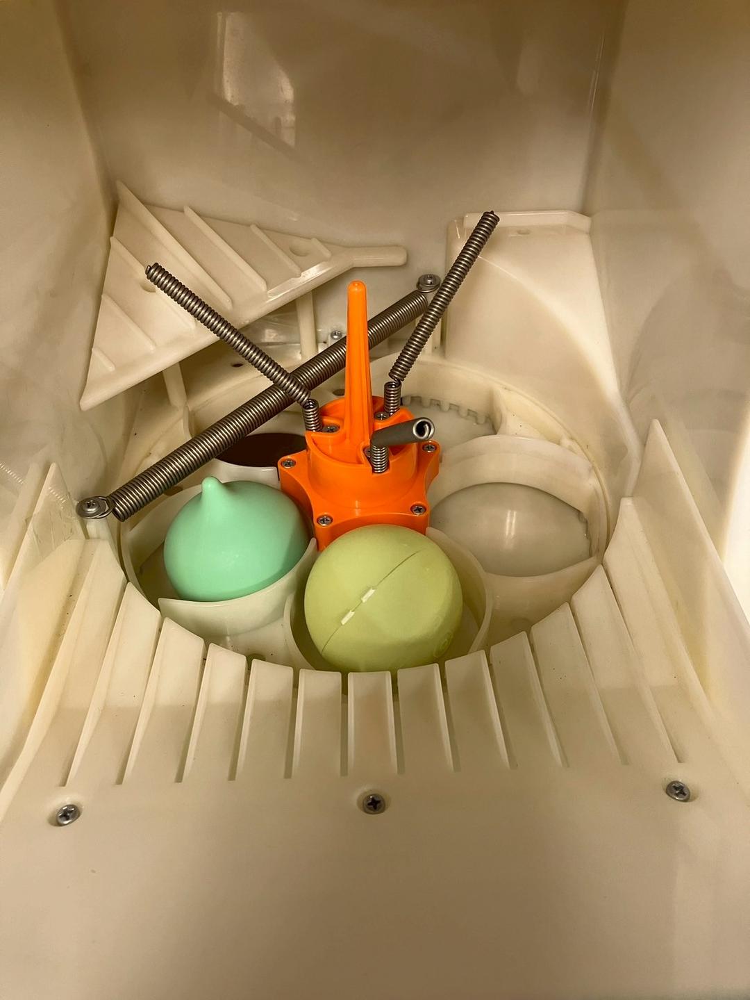 良品CHO-84A バンダイ製カプセルステーションハーフサイズ 中古ガチャガチャ