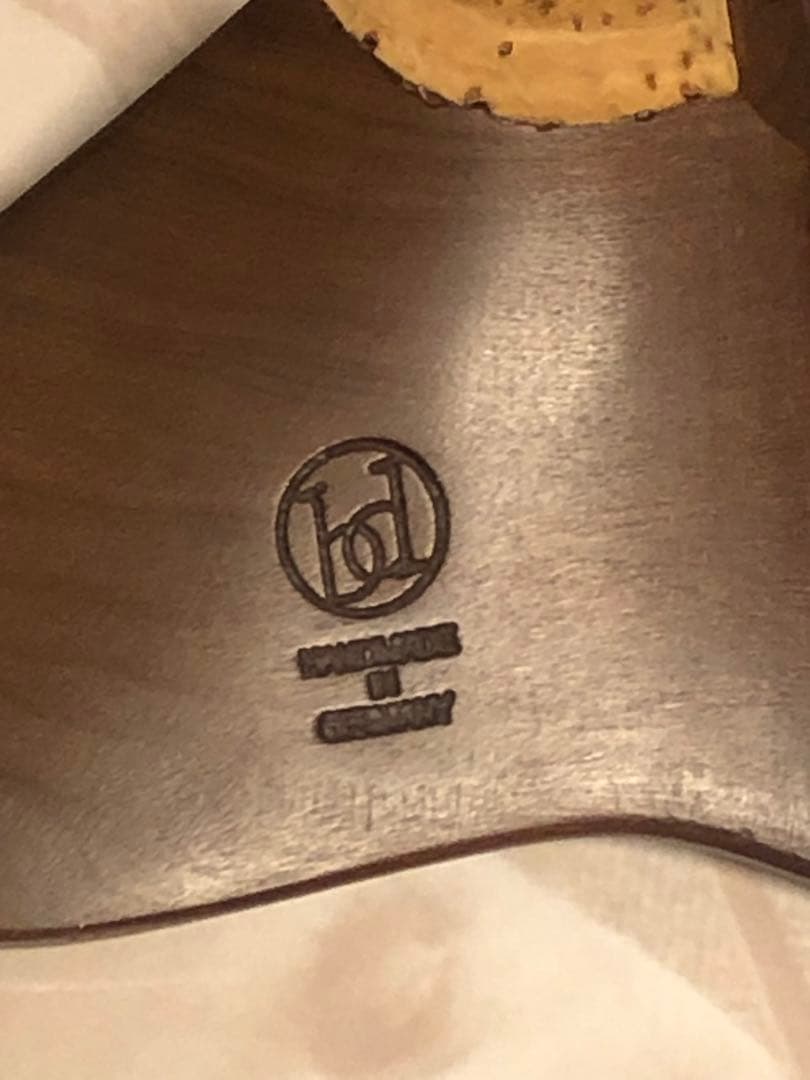 ☆ドイツ職人の手作り・高級メーカーBerdani製☆ バイオリン 顎当て