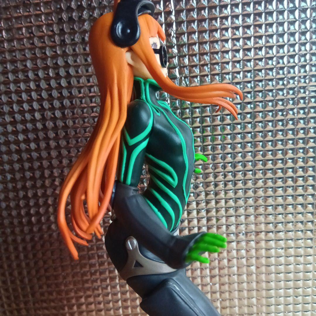 ペルソナ5A ナビ　クイーン　フィギュア