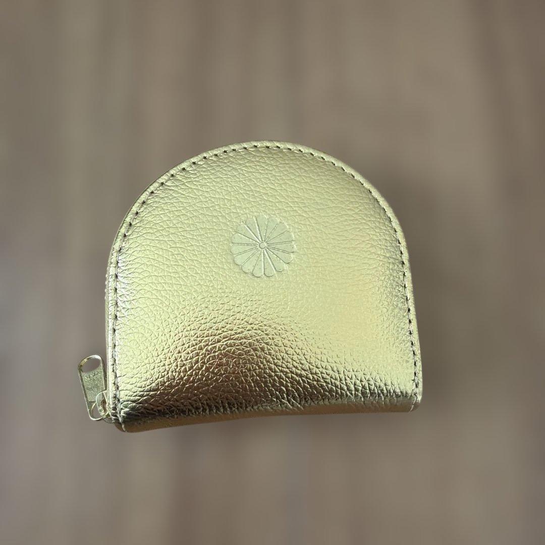 皇居限定 菊の御紋入り馬蹄型 　ケース 財布 小銭入れ 牛革