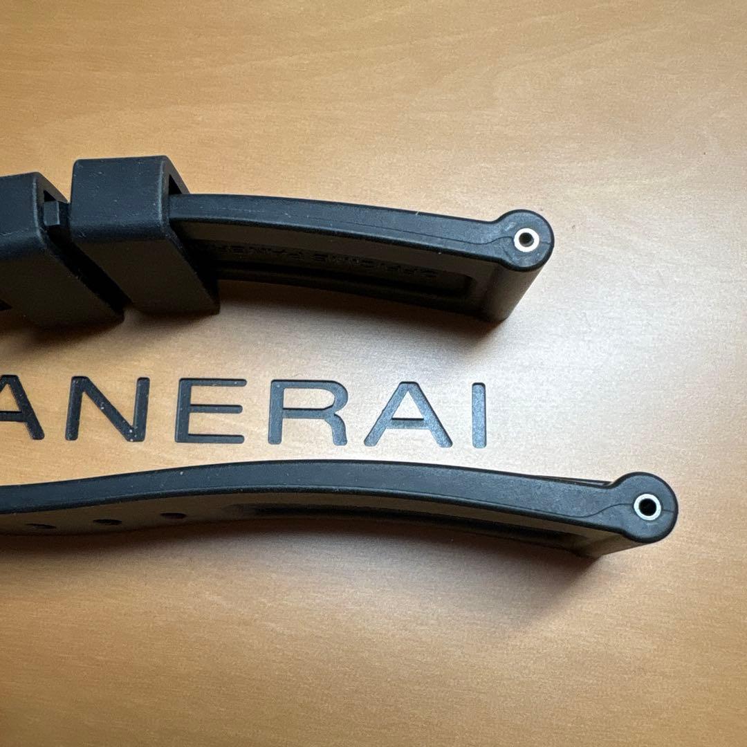 PANERAI OFFICINE ルミノールマリーナ44ミリ用ラバーベルト