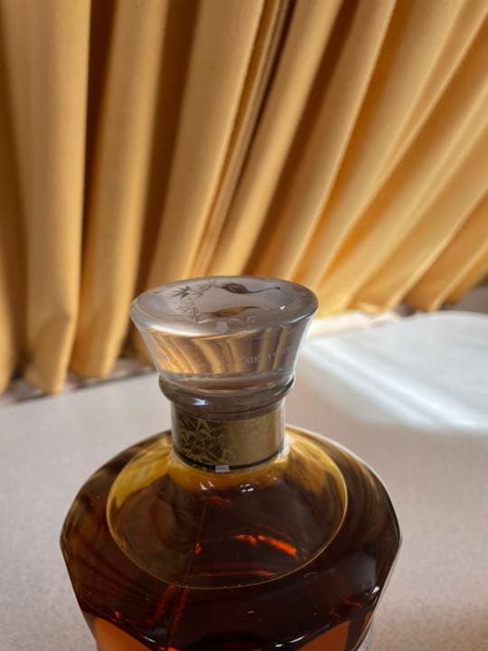 値下げ交渉可　ニッカウィスキー　鶴　[早い者勝ち]