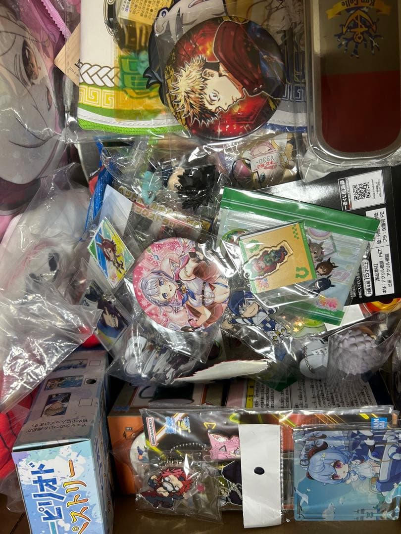 ノンジャンル アニメ キャラクターグッズ まとめ売り 300点