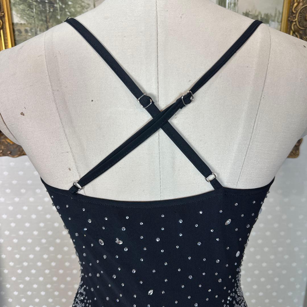 ブラック ストーン装飾 タイトフィットドレス