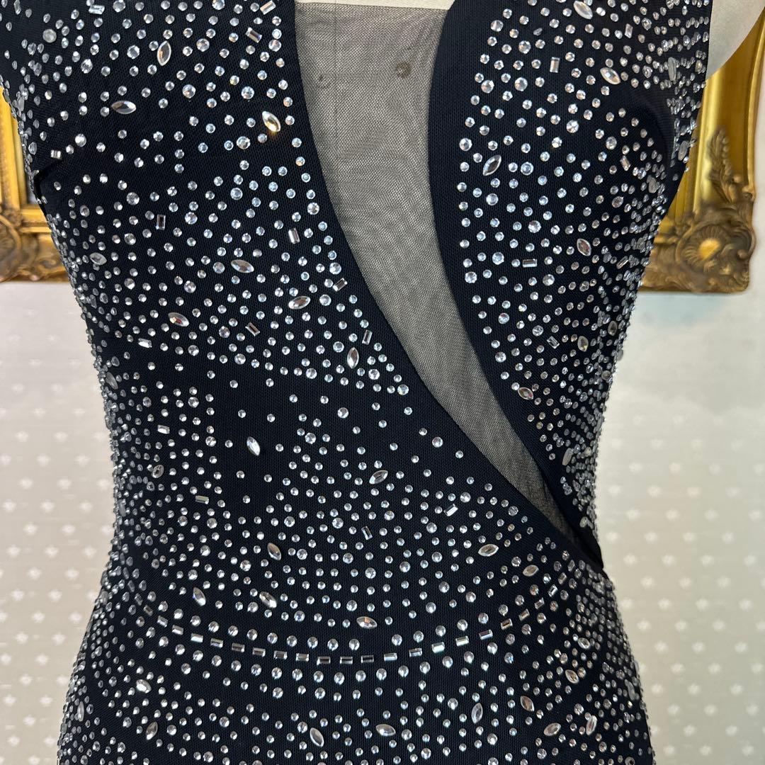 ブラック ストーン装飾 タイトフィットドレス