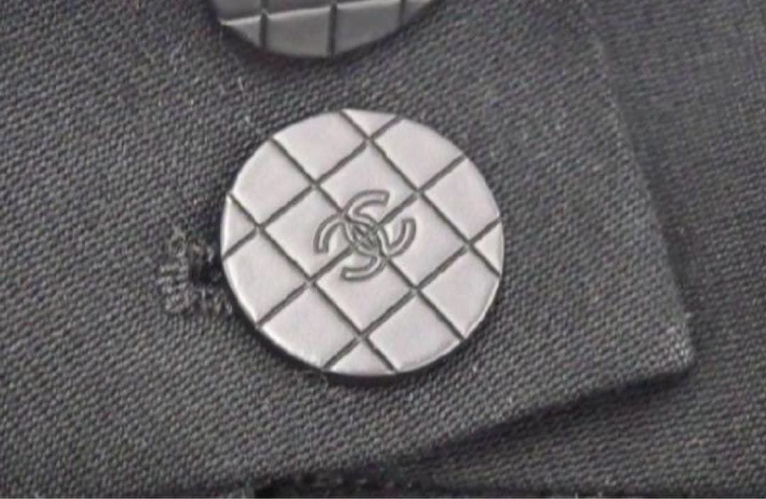 シャネルCHANELワイドパンツズボン黒ブラックココマーク２ボタンM38極美品