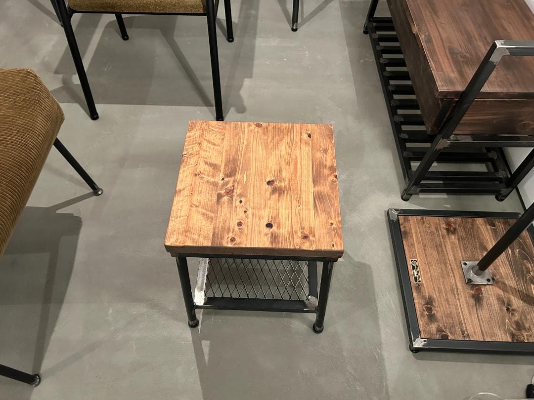 インダストリアルブランチ【サイドテーブル（展示品）】アイアン家具/ハンドメイド