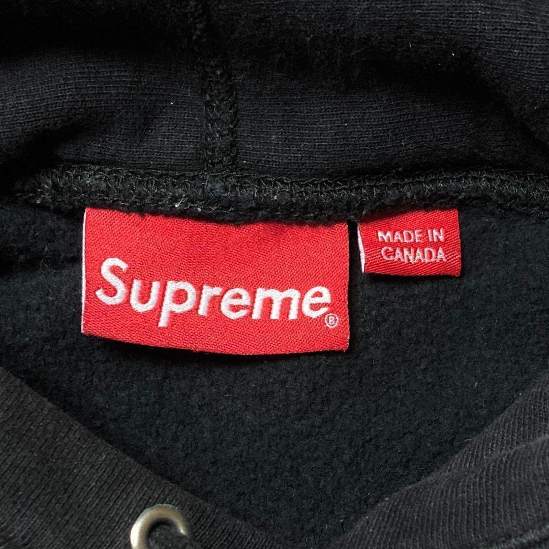 【オーバーサイズ】シュプリーム☆センターマイクロ刺繍ロゴ　パーカー　正規品鑑定済