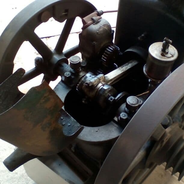 クボタ石油発動機　CHC 引き取り限定