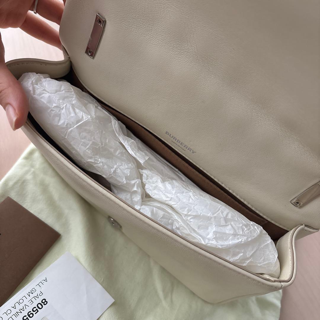 【いつむ】BURBERRY LOLA バーバリー ローラショルダーバッグ