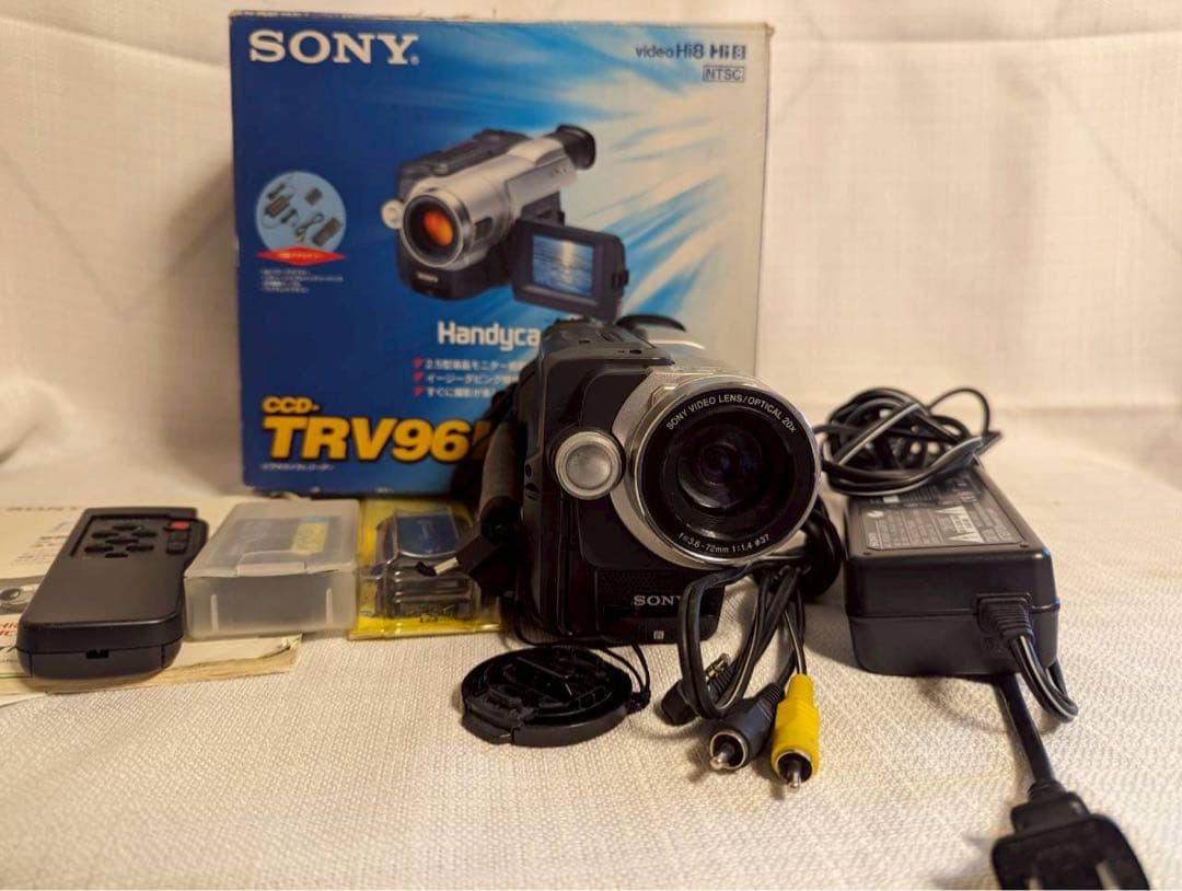 ビデオカメラ Sony Handycam TRV96K Hi8