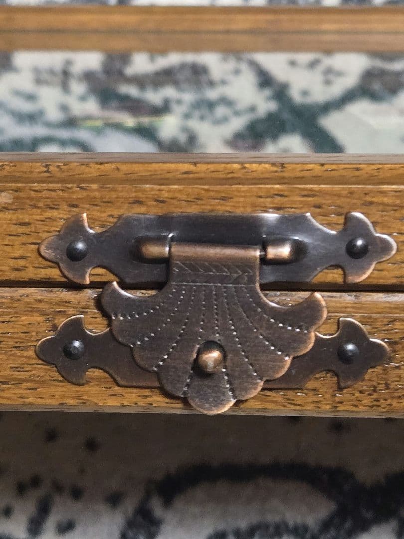 Lucky Strike 125周年記念ピンセット　バッジ　希少品　美品