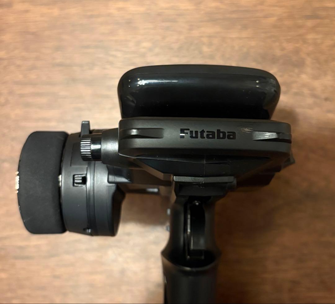 Futaba 6PV - 2.4G ラジオコントロールシステム