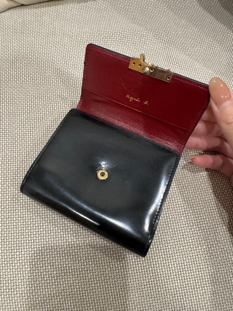 アニエスベー　黒のレザー三つ折り財布