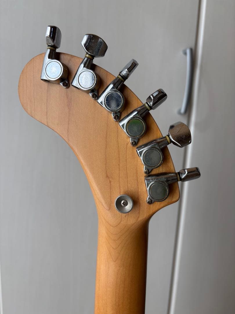 赤いZO-3 フェルナンデス　結構美品　完動品です