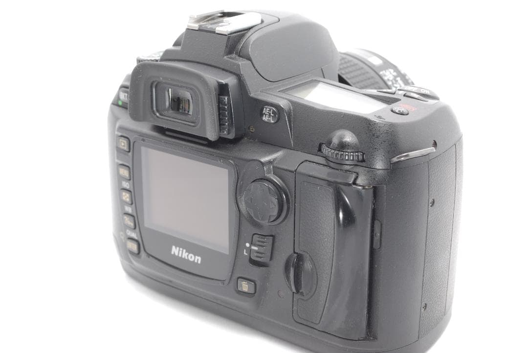 ✨CFカード付✨Nikon D70S✨バッテリー2個✨一眼レフ✨すぐに使える✨