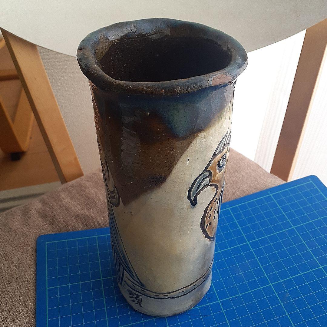 やちむん宮城須美子さん作品花瓶　珍しい絵付け