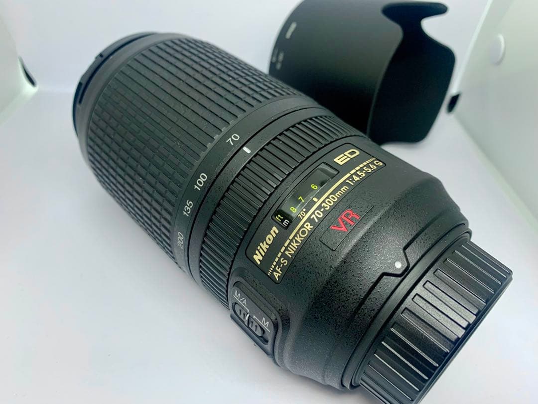 ニコンNikkor 70-300mm f/4.5-5.6G IF-ED VR