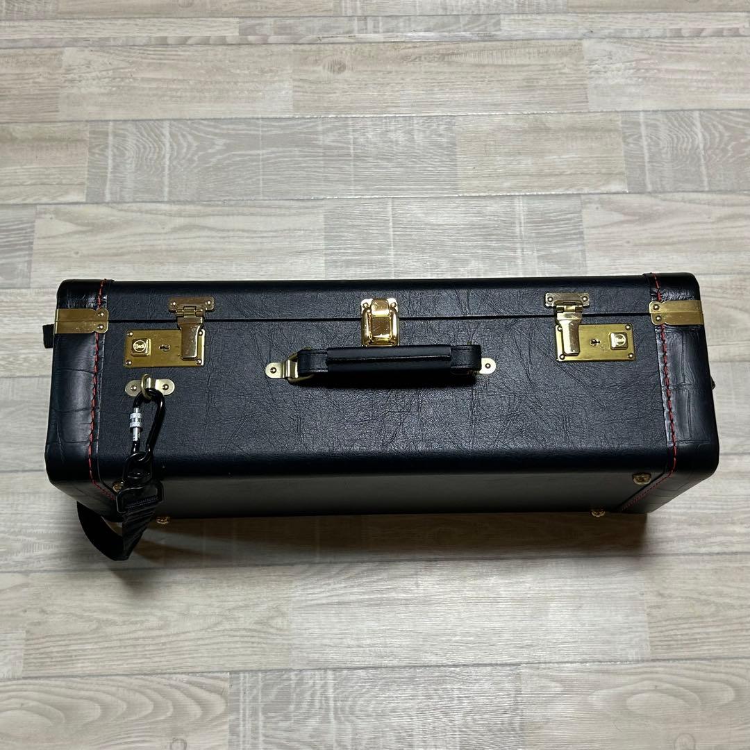 Bach トランペットケース 黒（※ケースのみ）