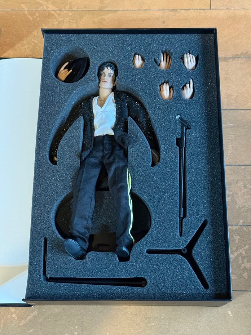 マイケル・ジャクソン BILLIE JEAN ヒストリーツアー フィギア