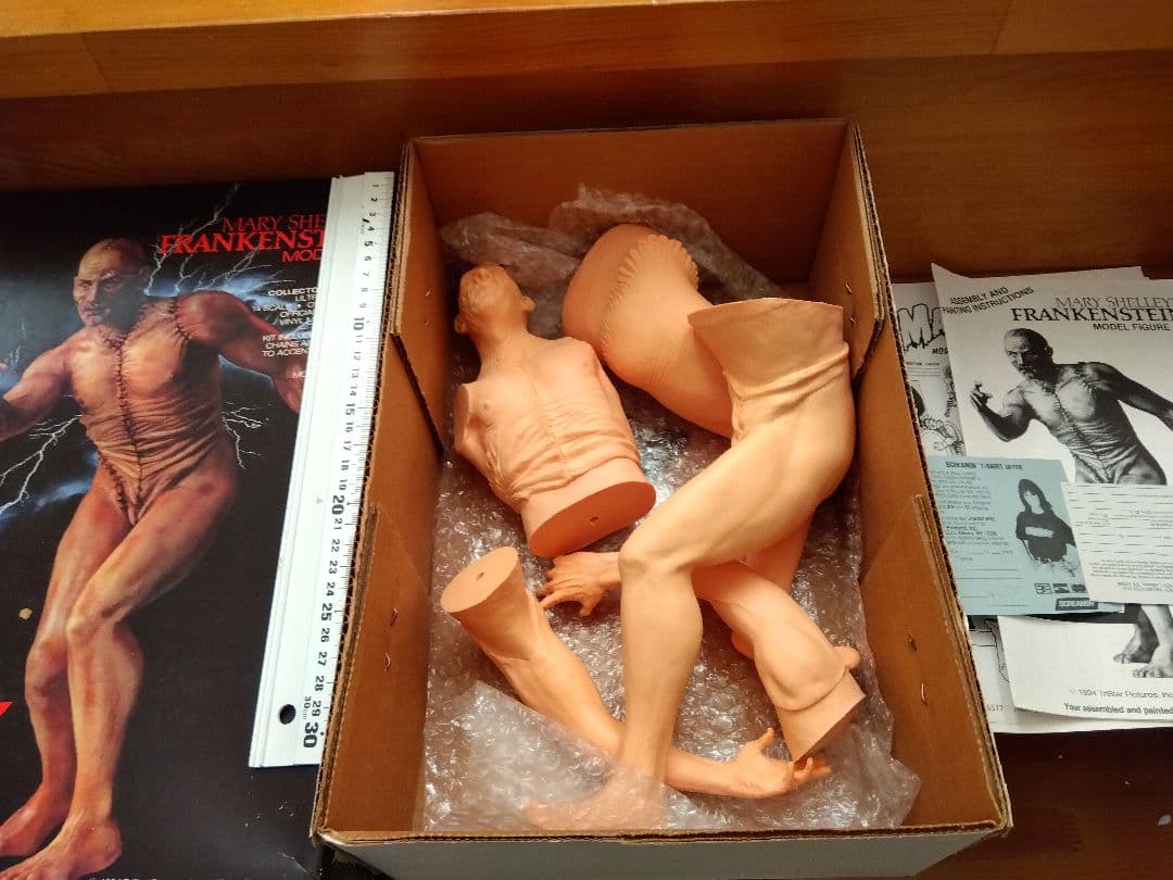 ●スクリーミン フランケンシュタイン 1/4 ソフビキット ガレージキット