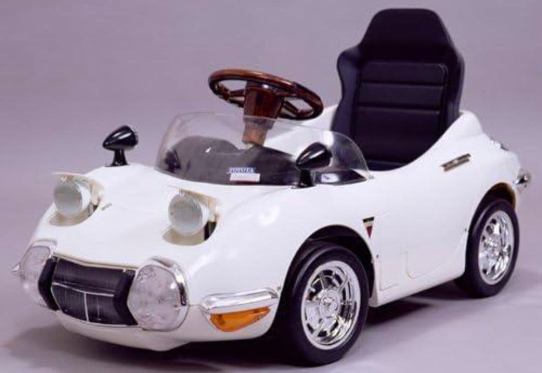 ミズタニ 電動バッテリーカー TOYOTA2000GT ホワイト TGT-B