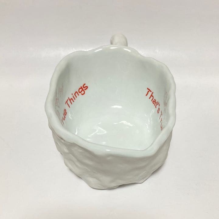 とんだ林蘭　MAD FRUITS　マグカップ　新品　有田焼　マッドフルーツ　赤