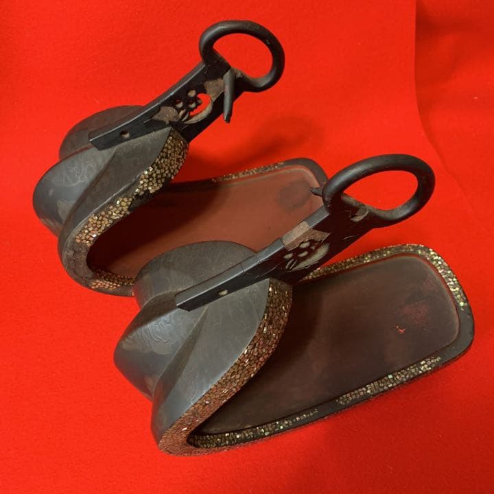 馬具　鎧　馬術　床の間　馬好き　骨董品　博物館　美術館　螺鈿細工　貝細工馬の鞍