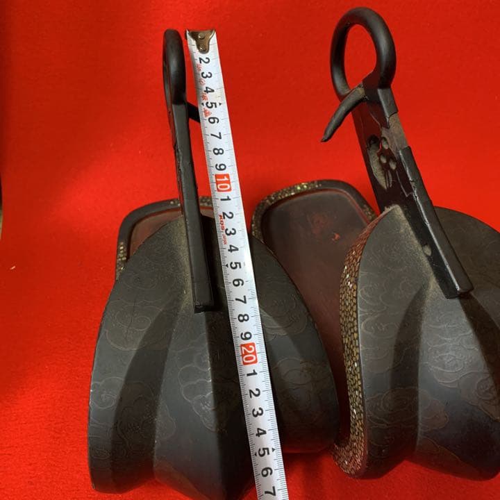 馬具　鎧　馬術　床の間　馬好き　骨董品　博物館　美術館　螺鈿細工　貝細工馬の鞍