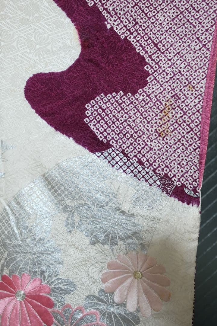 振袖フルセット ボルドー絞り／牡丹刺繍　成人式　卒業式