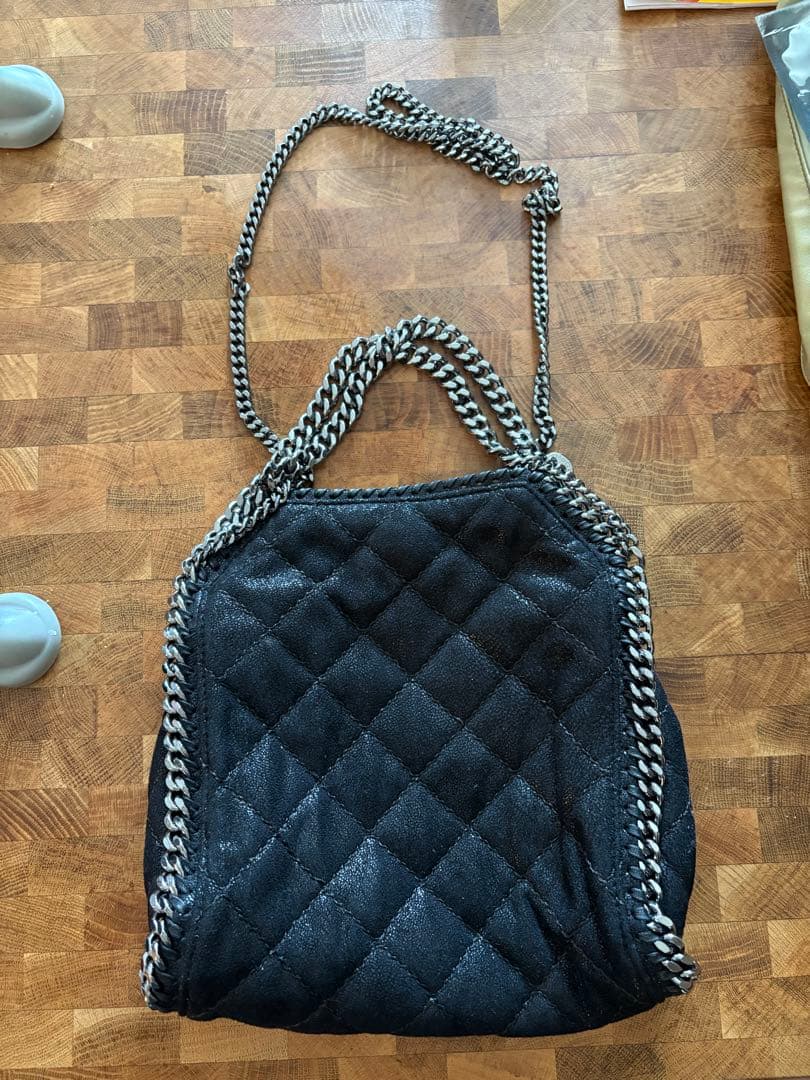 STELLA McCARTNEYブラックキルティングショルダーバッグ