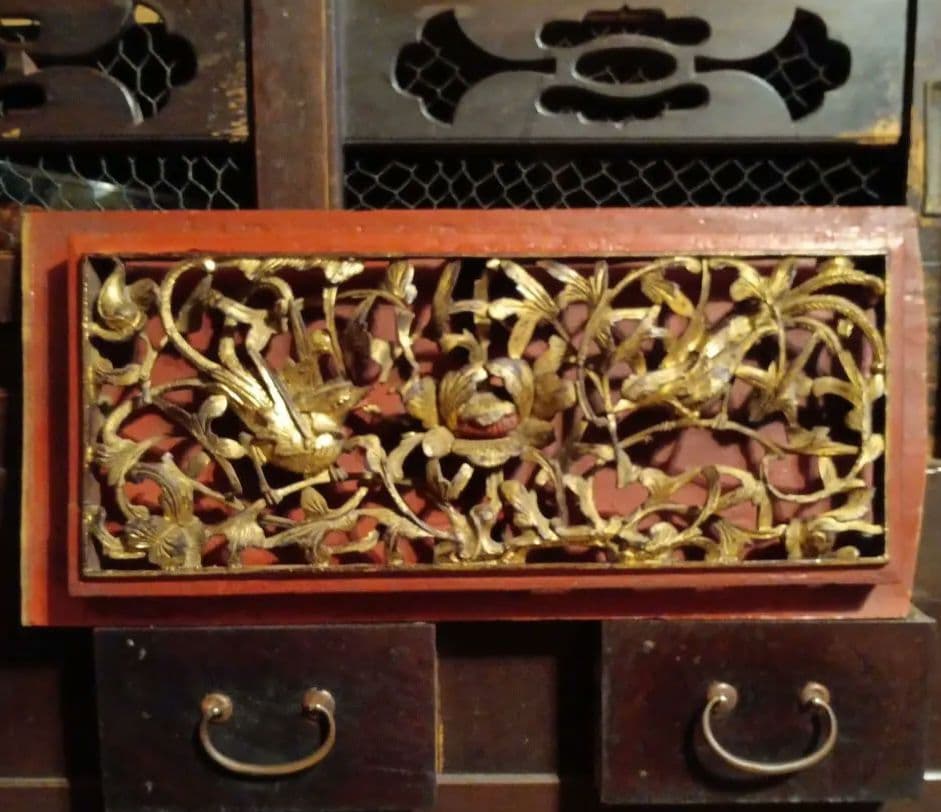 木彫工芸品 花鳥図 透かし彫り 金塗り　オブジェ　アンティーク