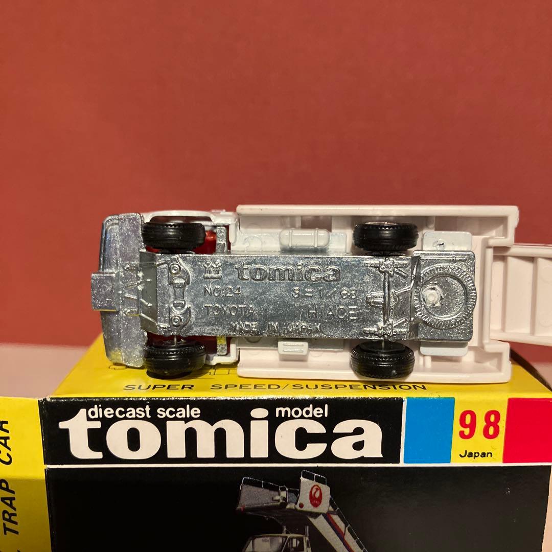 黒箱　トミカ 日本航空　タラップカー　98 日本製