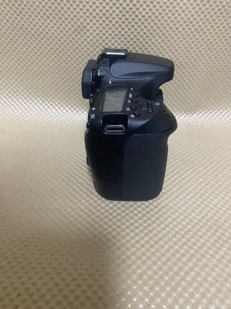 デジタルカメラ Canon EOS 70D EF-S 18-55 IS STM Kit