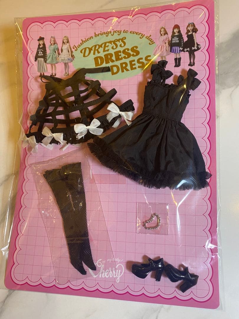 良品⭐️オダニミユキ❤️チェリーちゃん用OFクリノリンドレスフルセット✨黒