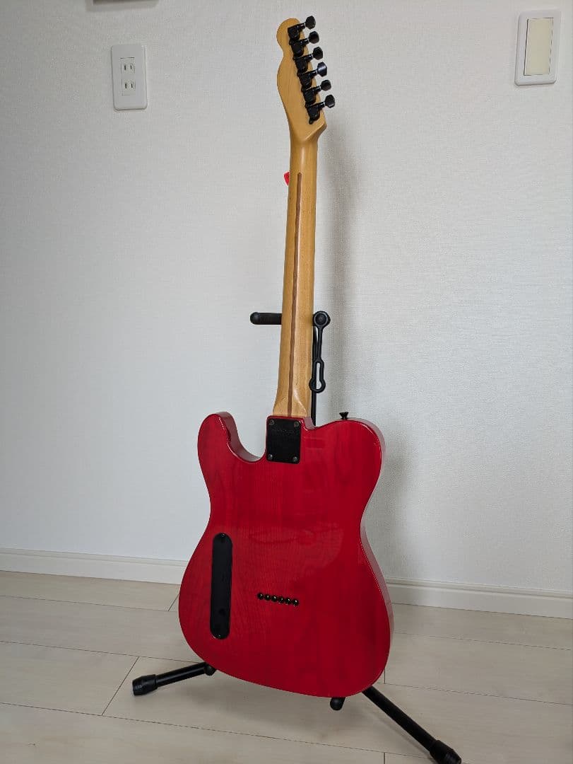 ジュディマリ　TAKUYAギター　フェルナンデス