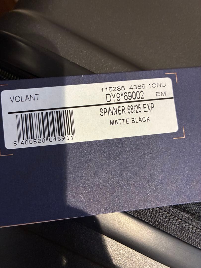 新品サムソナイトスーツケース ヴォラントスピナー エキスパンダブルM