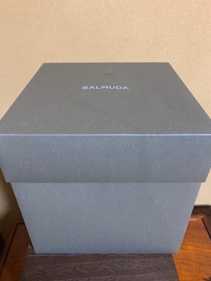 【包装紙、説明書あり】バルミューダ ケトル K02A-WH