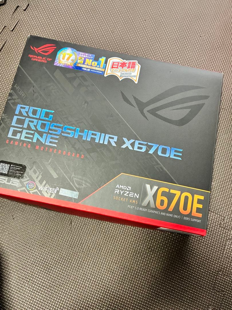 ROG CROSSHAIR X670E GENE マザー（M-ATX、中古）