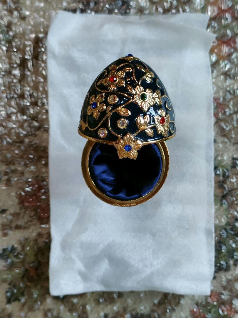 卵型 宝石入れ 新品未使用