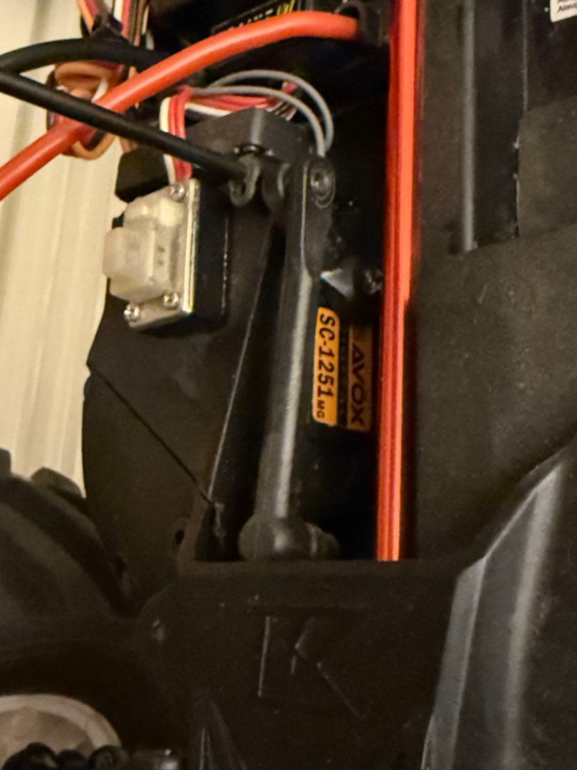 京商　マッドバン　sabox(サーボ)交換済+交換パーツ