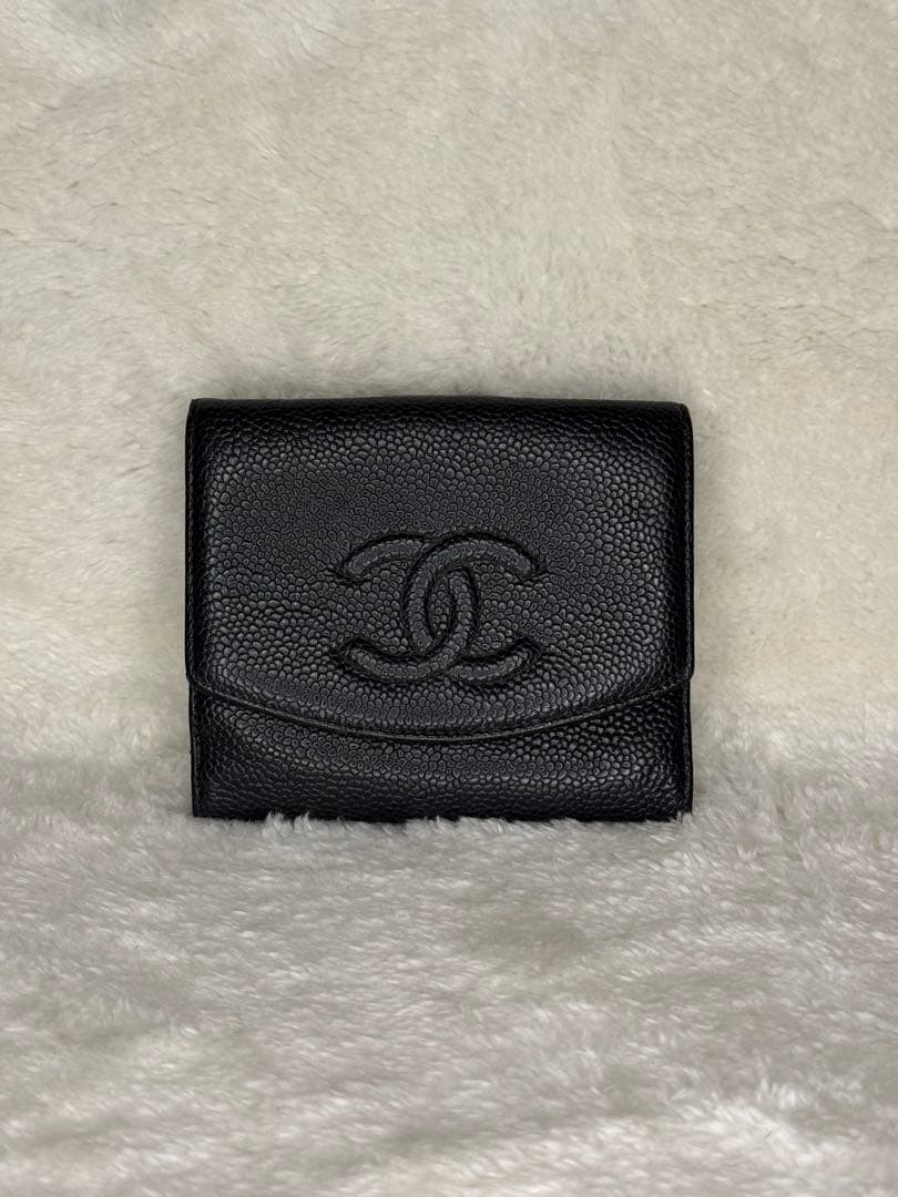 【CHANEL✨】二つ折り財布 キャビアスキン ブラック